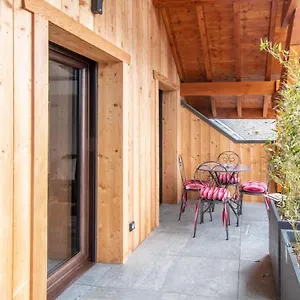 https://gite-annecy-au-royaume-des-castors-appt-202.hotels-rhonealpes.com